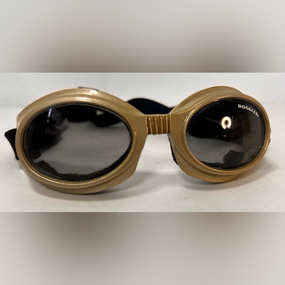 Doggles Protective UV  Eye Ware For Dogs Goggles W Elastic Band. Some Wear